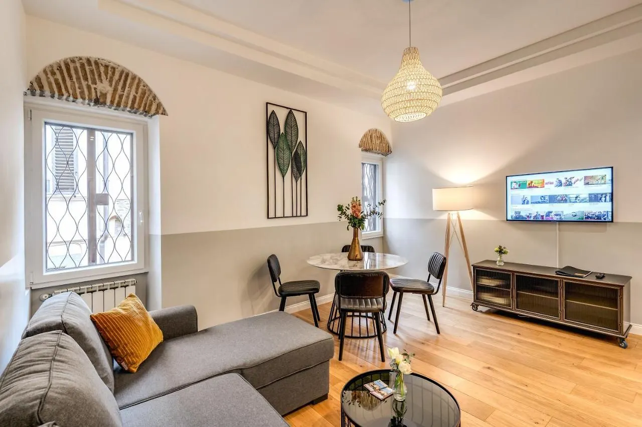 Tree Charme Trilussa Bed & Breakfast Rome