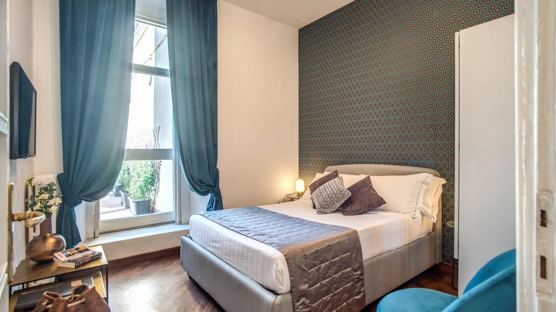Tree Charme Trilussa Bed & Breakfast Rome 2*,  Italy