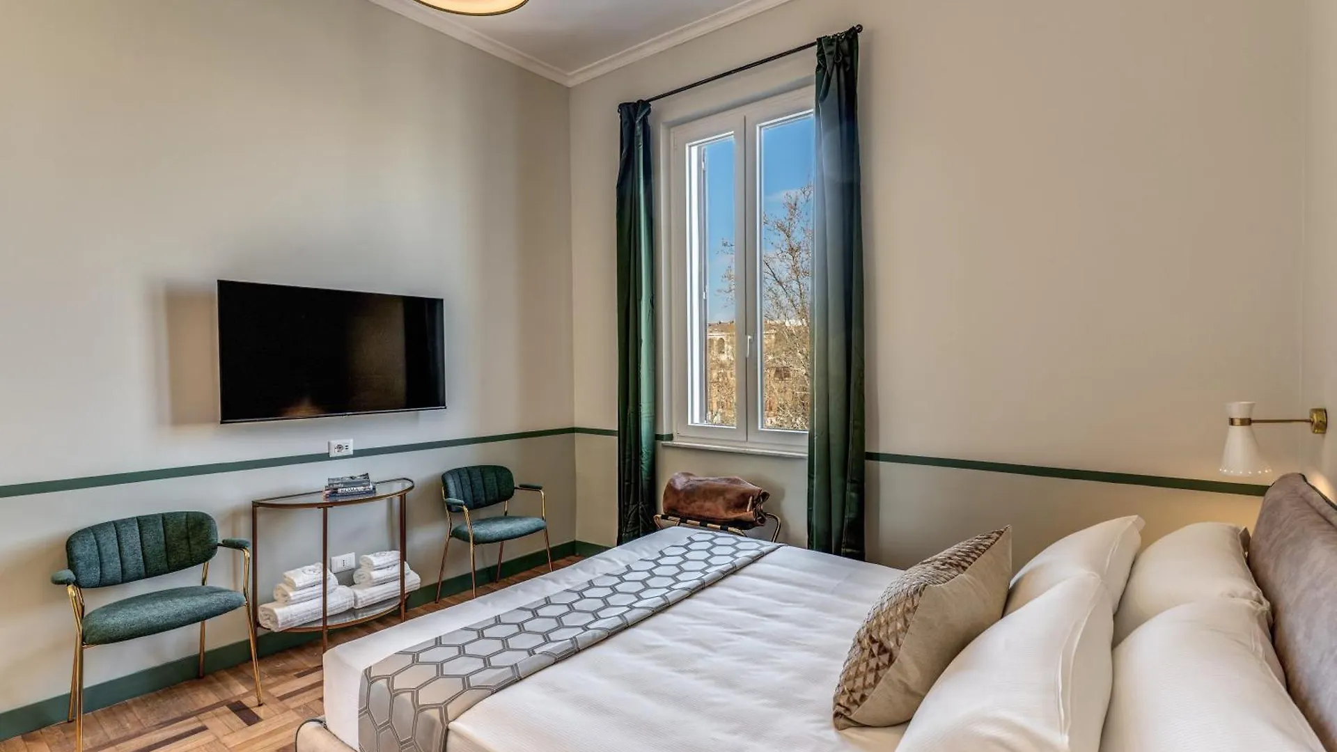 Tree Charme Trilussa Bed & Breakfast Rome