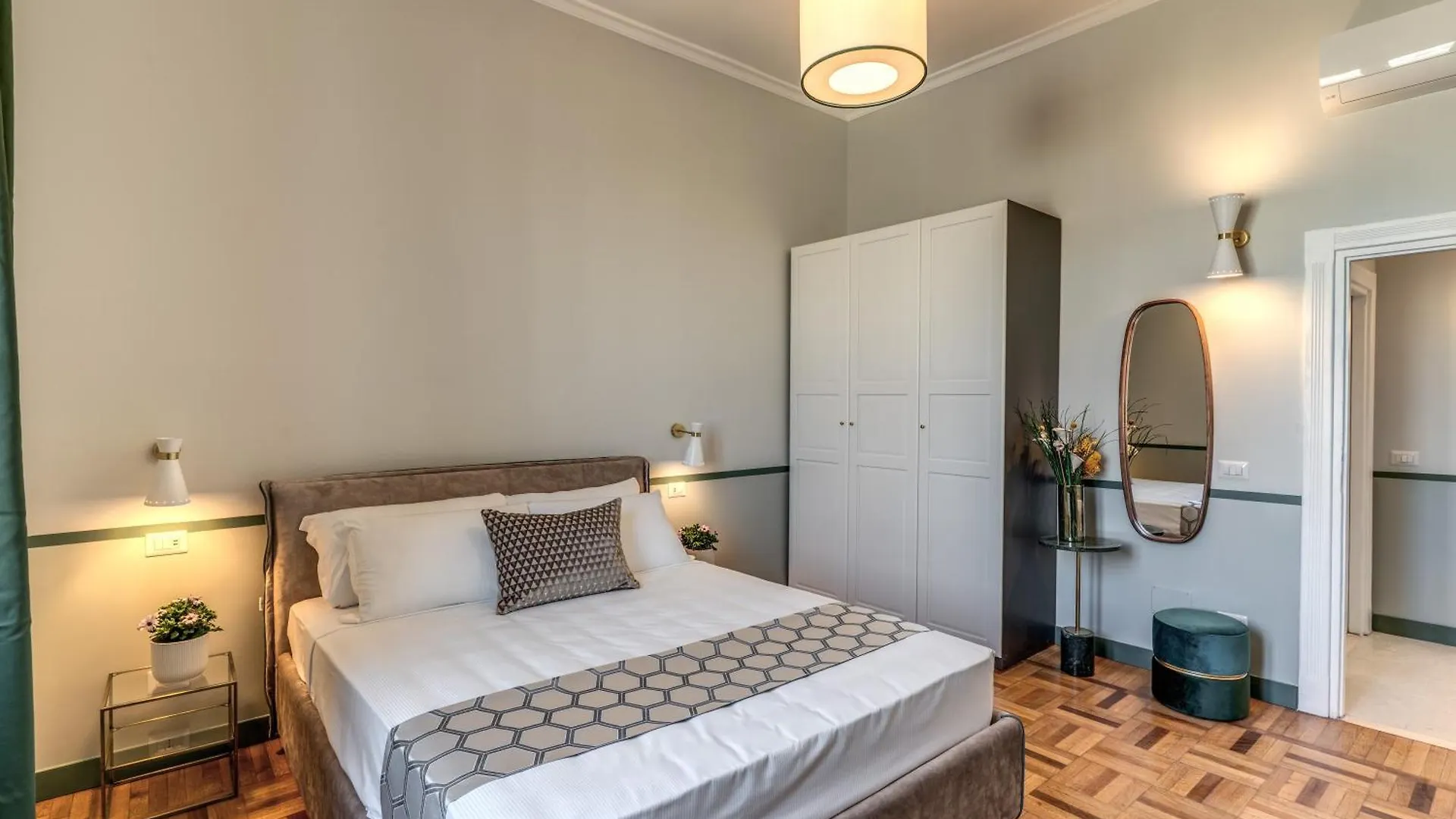 Tree Charme Trilussa Bed & Breakfast Rome
