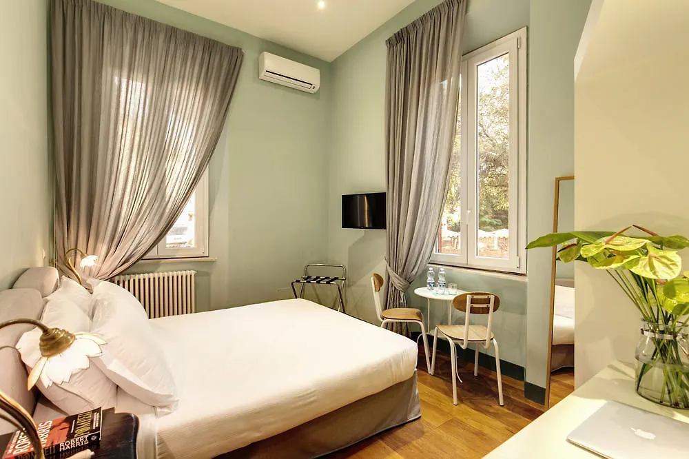 Tree Charme Trilussa Bed & Breakfast Rome