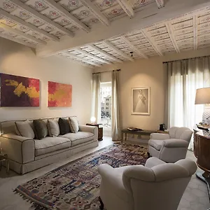 4* מלון Palazzo Caruso