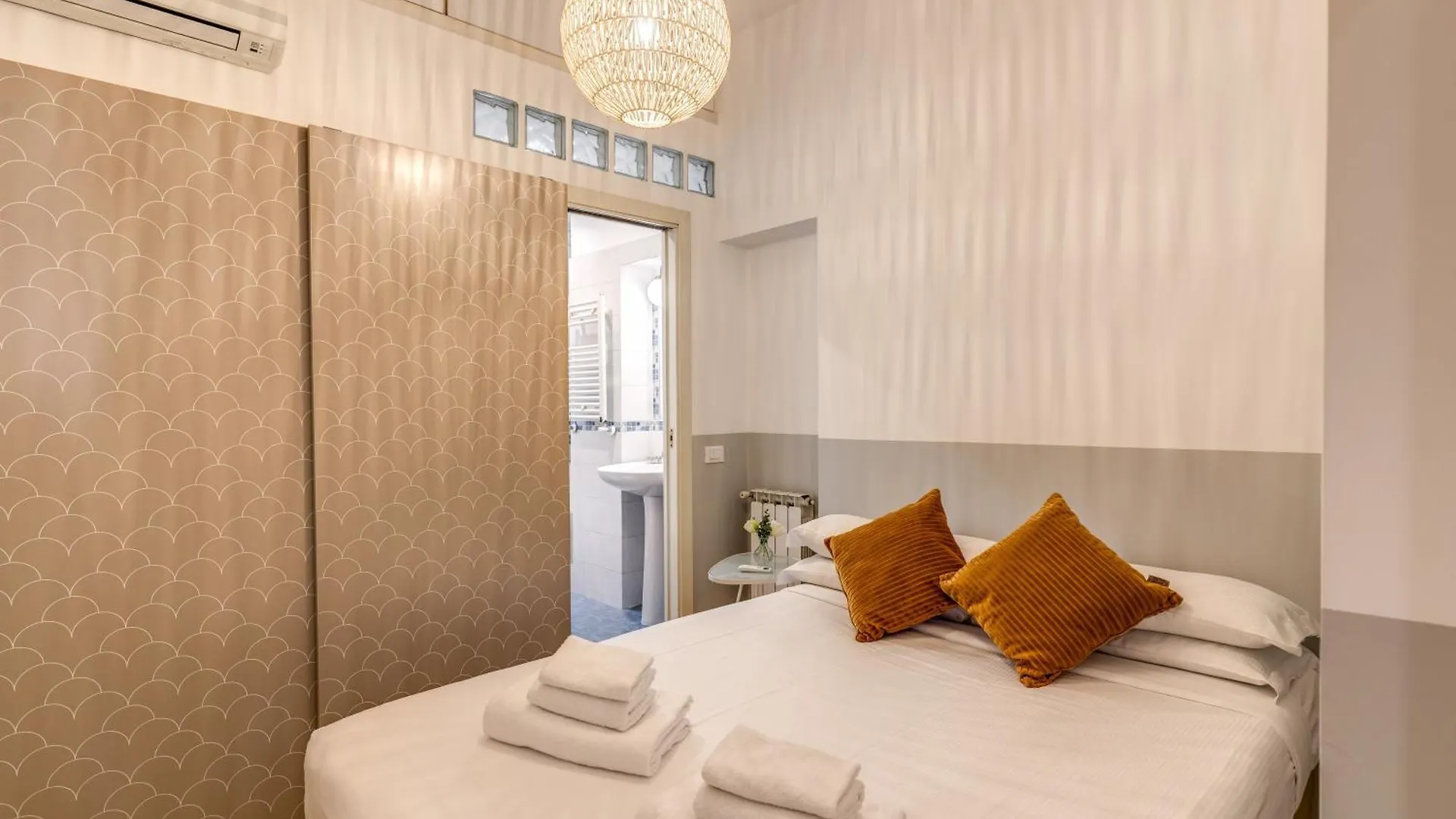 Tree Charme Trilussa Bed & Breakfast Rome