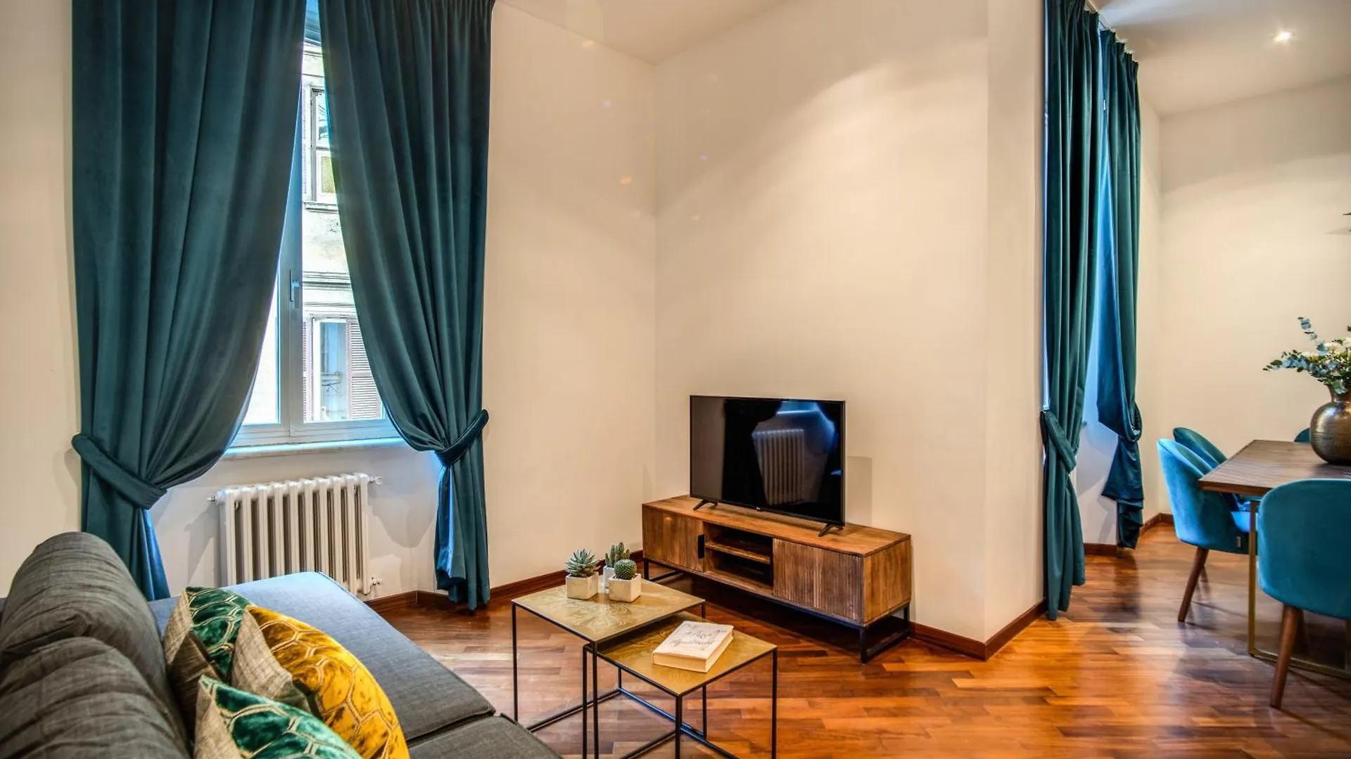 Tree Charme Trilussa Bed & Breakfast Rome