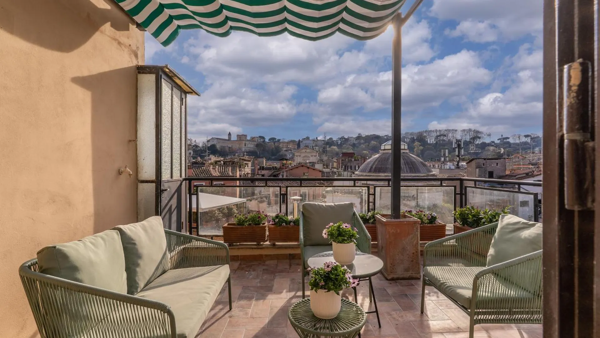 Tree Charme Trilussa Bed & Breakfast Rome