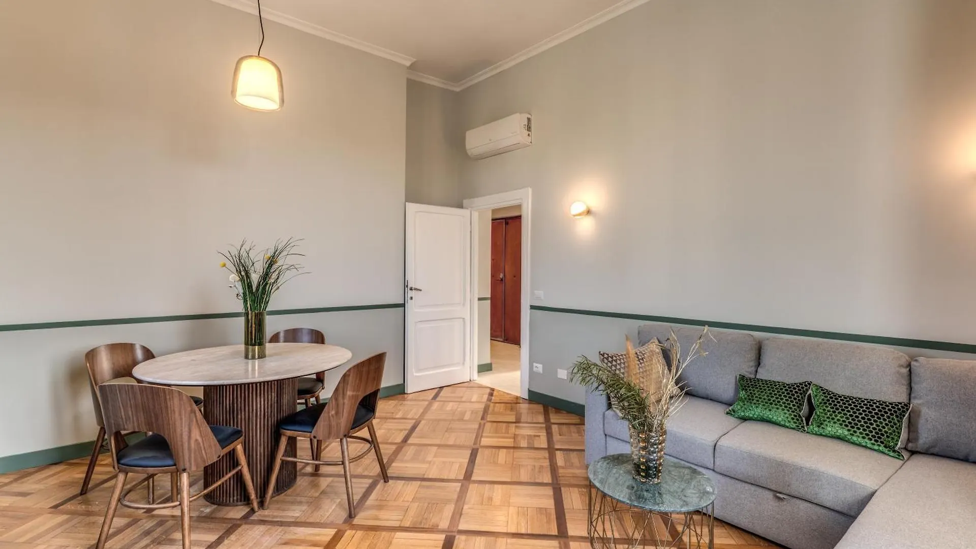 **  Tree Charme Trilussa Bed & Breakfast Rome Italy