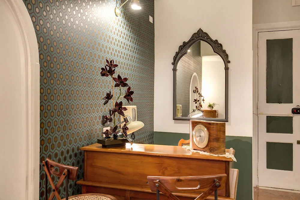 Tree Charme Trilussa Bed & Breakfast Rome