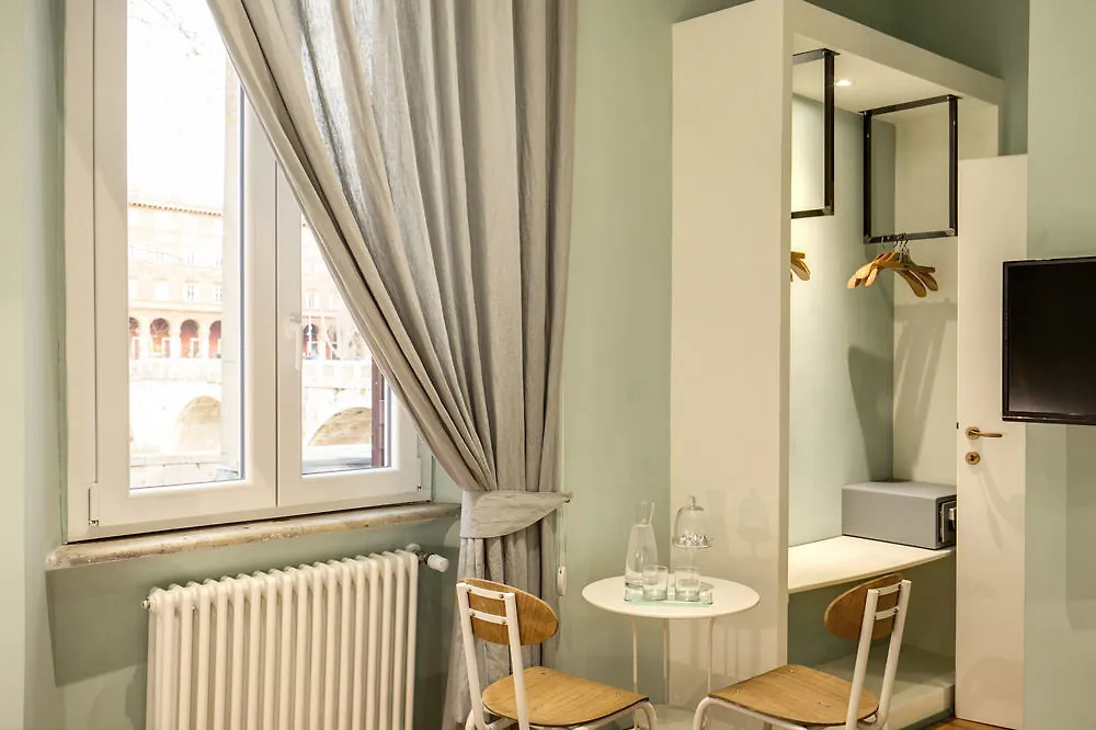 Tree Charme Trilussa Bed & Breakfast Rome
